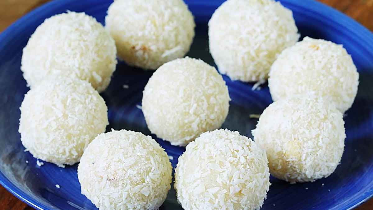 know the recipe how to make kobbari laddu very healthy 