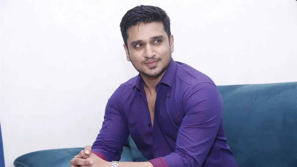 nikhil sensational comments on Chiranjeevi 