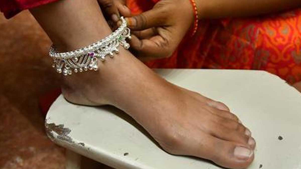 the science behind wearing anklets 