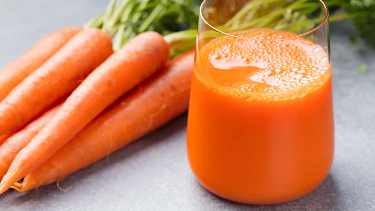 Carrot Juice : రోజుకు ఒక గ్లాస్ క్యారెట్ జ్యూస్ను ఈ సమయంలో తీసుకోండి.. ఎన్నో లాభాలు.. take one glass of Carrot Juice everyday for these benefits