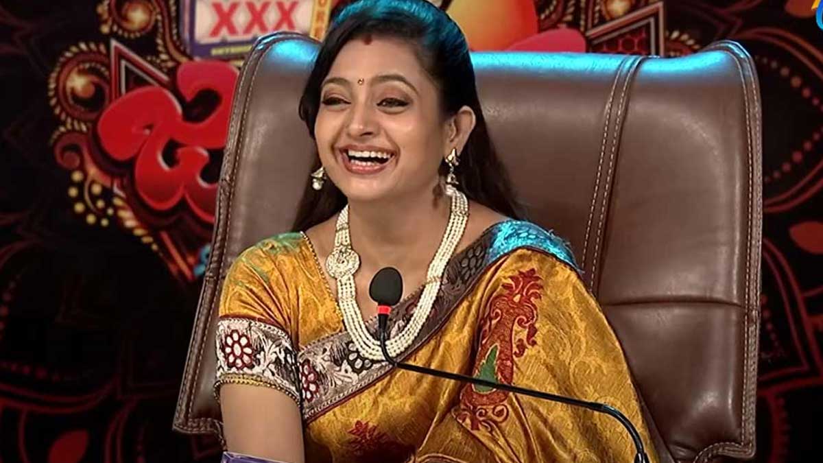 Indraja : ఒక్క జబర్ధస్త్ ఎపిసోడ్కి ఇంద్రజ తీసుకునే పారితోషికం ఎంతో తెలిస్తే ఆశ్చర్యపోతారు..! Indraja remuneration for one Jabardasth episode you will be surprised