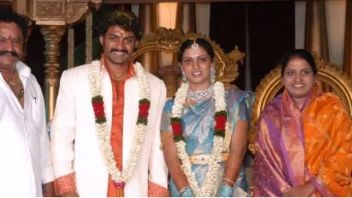 Kalyan Ram : కోడలి విషయంలో కళ్యాణ్రామ్పై మండిపడ్డ హరికృష్ణ.. అప్పట్లో అలా జరిగిందా..? Hari Krishna then angry on Kalyan Ram for his wife Swathi