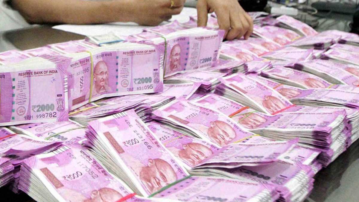Money : మీ ఇంట్లో ఈ వస్తువులు ఉన్నాయా.. అయితే వెంటనే తీసేయండి.. లేదంటే డబ్బు మొత్తం పోతుంది..! if you have these items in your home remove it or else money loss
