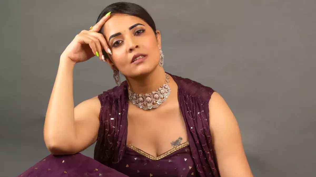 Anasuya : అనసూయకు బ్యాడ్ టైమ్ నడుస్తుంది.. కారణం అదేనా.. ఏం చేయాలి మరి..? Anasuya bad time this may be the reason what she will do