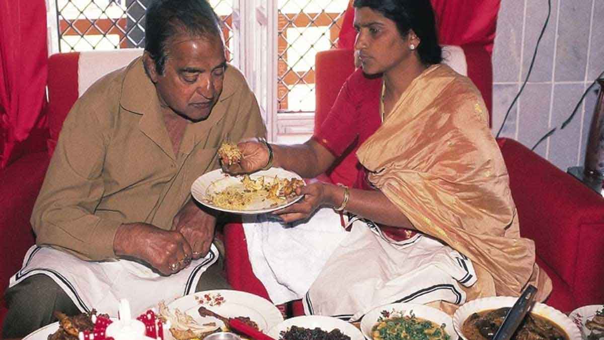 Sr NTR Food Habits : ఎన్టీఆర్ ఆహారపు అలవాట్లు తెలిస్తే అవాక్కవ్వాల్సిందే.. 24 ఇడ్లీలు, 30 బజ్జీలు.. Sr NTR Food Habits you will be surprised to know