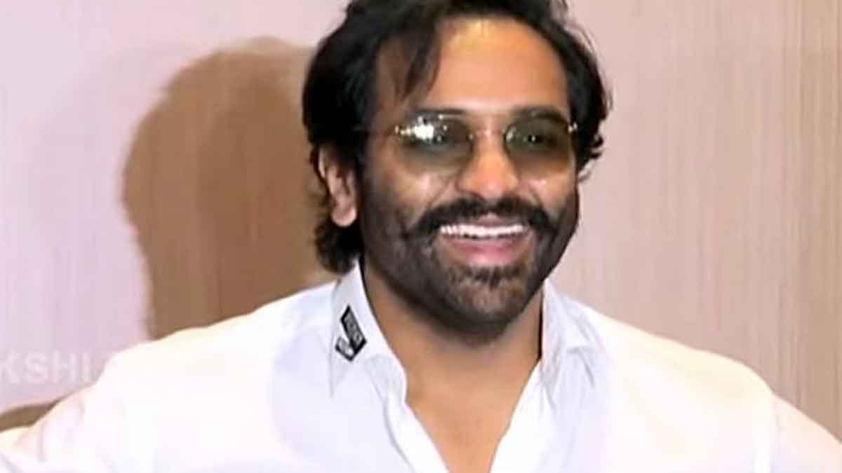 Manchu Vishnu reportedly coming as bigg boss host 