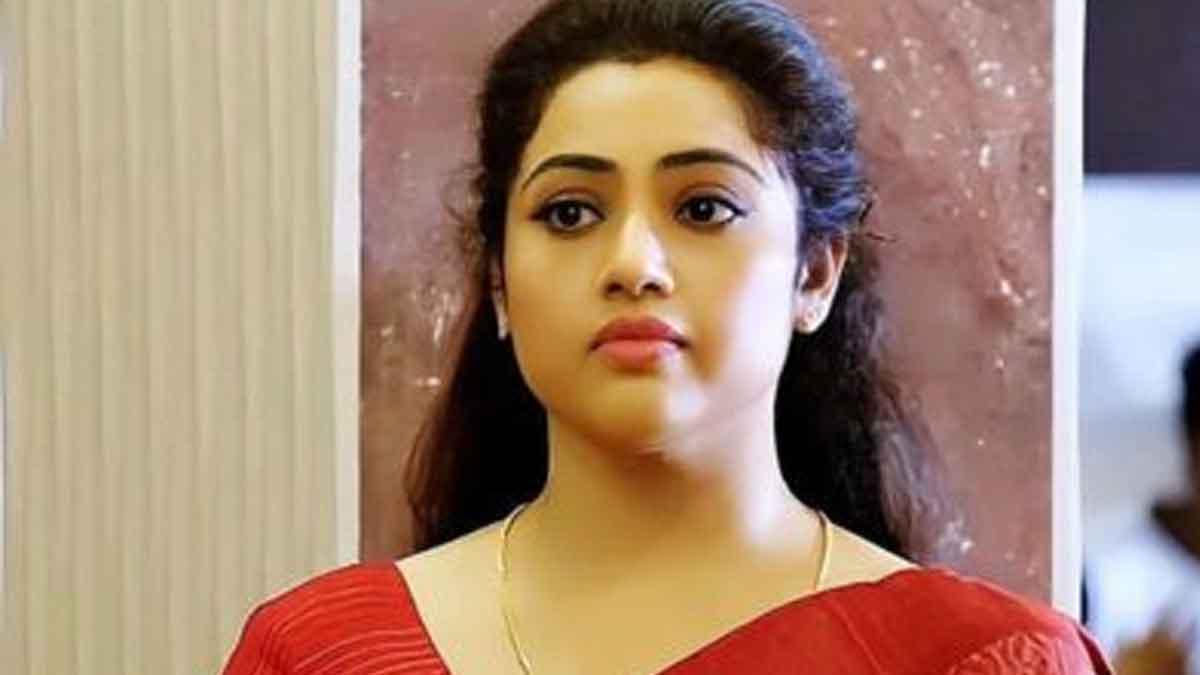 Meena : భర్తను కోల్పోయిన అనంతరం.. మీనా కీలక నిర్ణయం.. Meena took important decision after her husband death