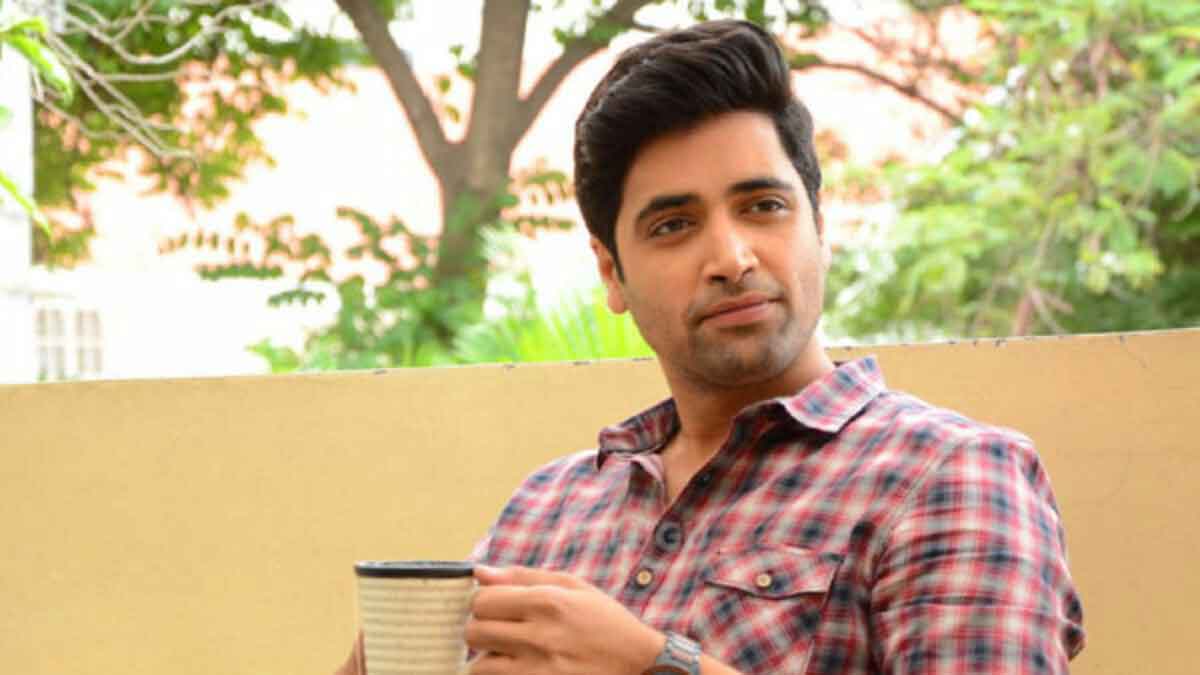 Adivi Sesh : టాలీవుడ్పై సంచలన కామెంట్స్ చేసిన అడివి శేష్.. ఒక్కో ఫ్యామిలీ నుండి 10 మంది హీరోలంటూ.. Adivi Sesh sensational comments on telugu actors