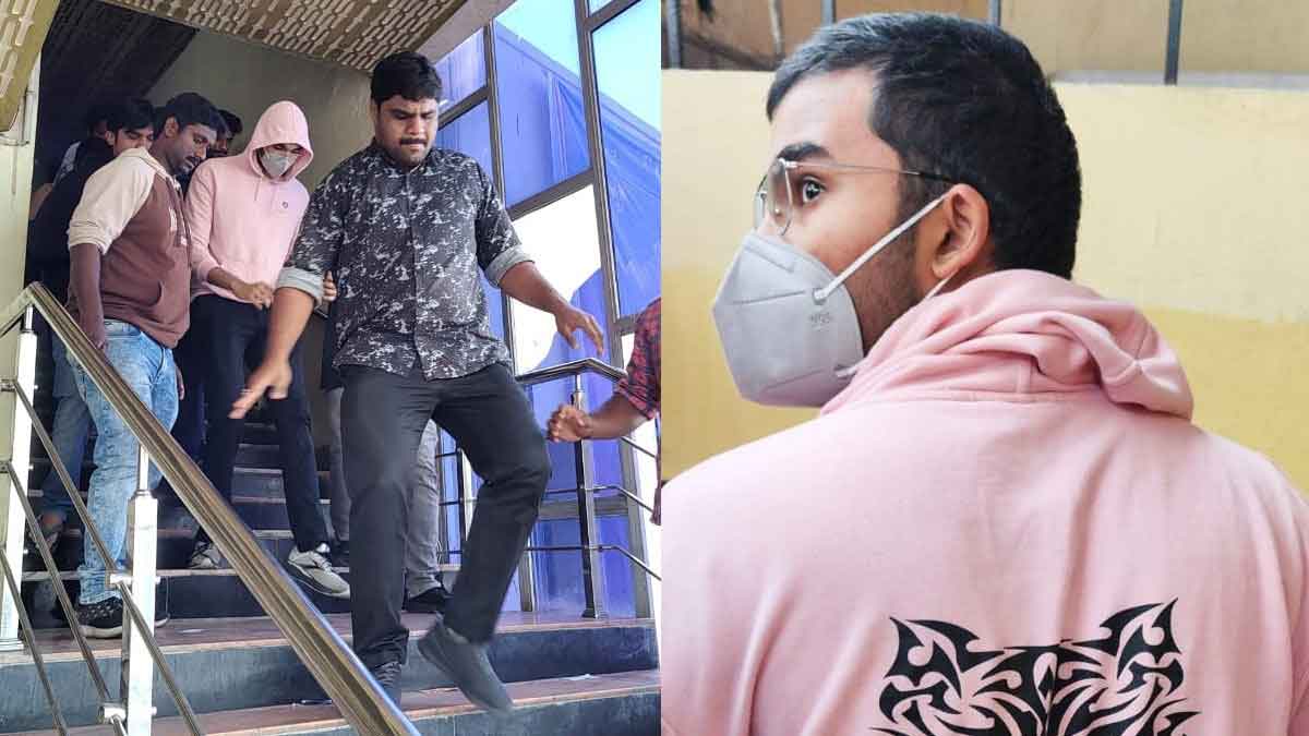 Akira Nandan watched khushi movie photos viral 