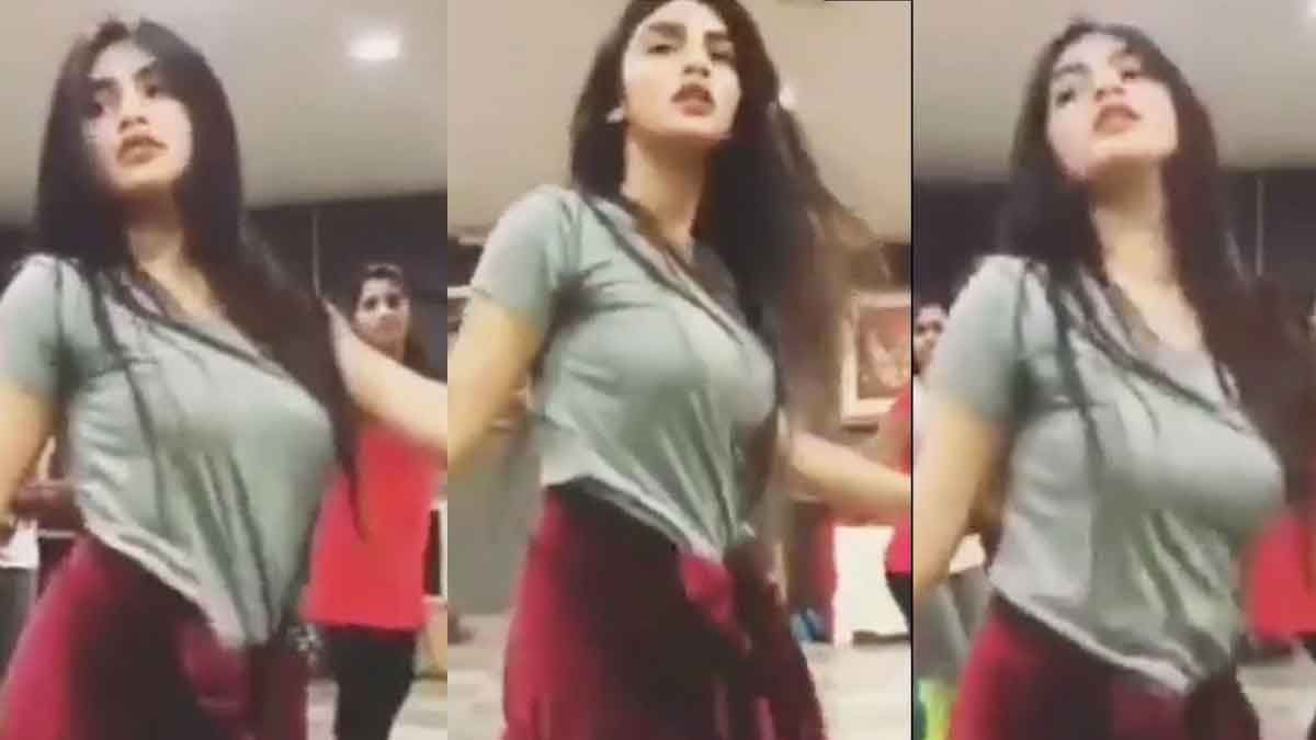 Sreeleela : డ్యాన్స్తో దుమ్ము రేపిన శ్రీలీల.. వైరల్ అవుతున్న వీడియో..! Sreeleela dance video viral on social media