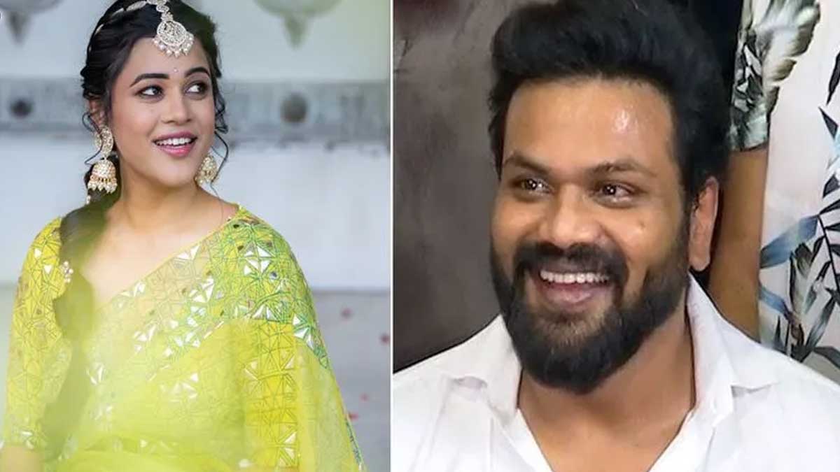 Manchu Manoj : మంచు మనోజ్ పెళ్లి.. కాబోయే భార్య ఫొటో షేర్ చేసిన మంచు వారబ్బాయి.. Manchu Manoj finally shared bhuma mounika reddy photo