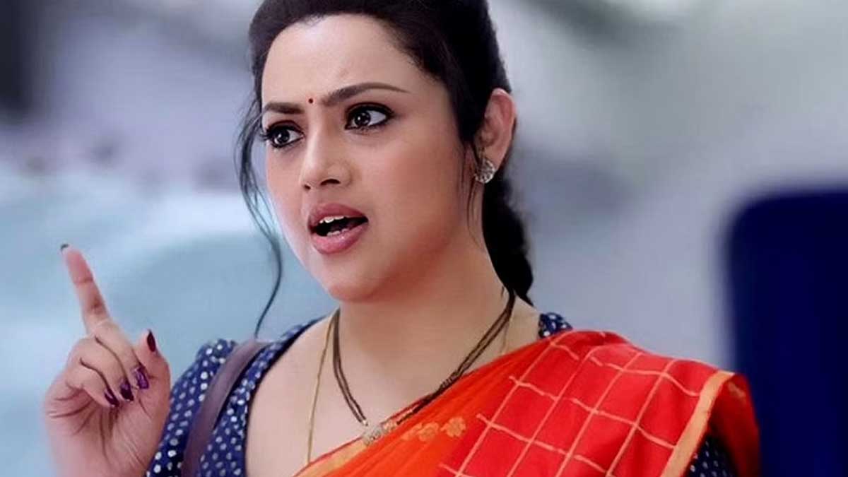 Meena : మీనా అలా అనేసింది ఏంటి.. ఆ హీరో అంటే తనకు ఎంతో ఇష్టమట.. Meena comments viral about hritik roshan