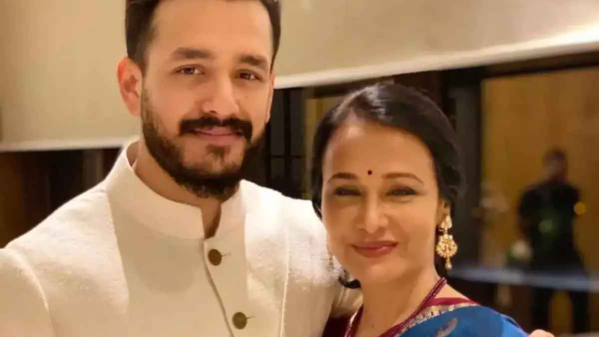 amala akkineni comments on Akhil 