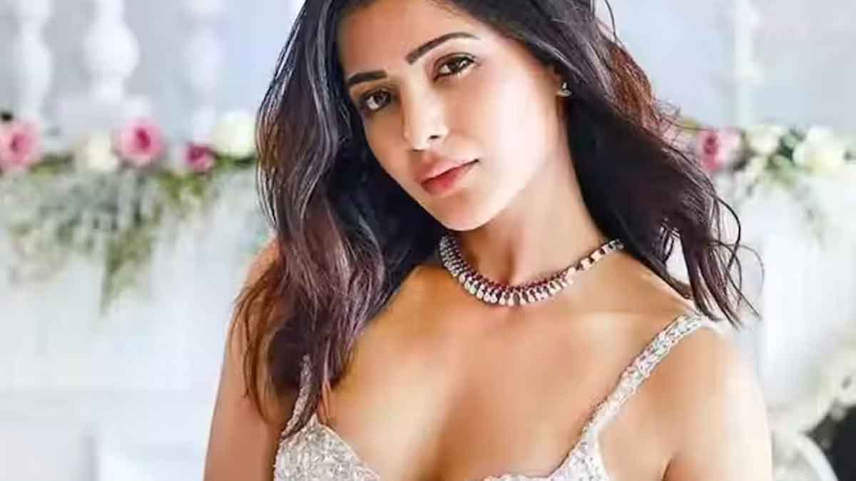 Samantha earning much from social media 