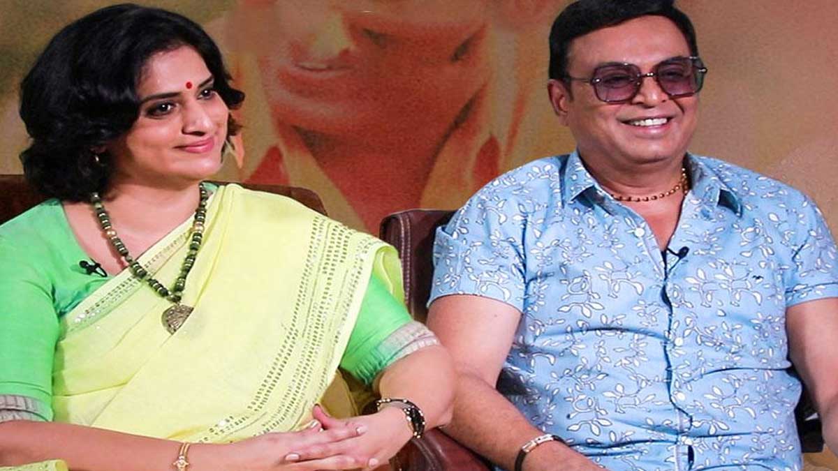 Naresh : మా బంధానికి మహేష్ కూడా గ్రీన్ సిగ్నల్ ఇచ్చాడు.. నరేష్ స్టన్నింగ్ కామెంట్స్.. Naresh said mahesh babu given permission to his marriage